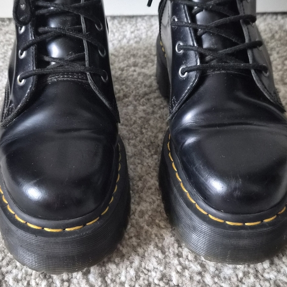 Dr. Martens Black Leather Women's Boots - Picture 2 of 8
